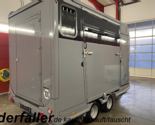 Startbild Anka Steinsberger 2-Pferderanhänger mit Bett 27.02.2023